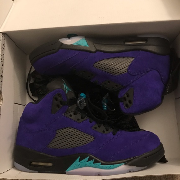 Jordan grape 5 alternate